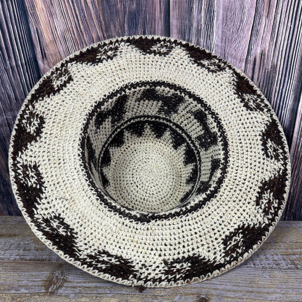 Peruvian Hat - Picture 4 of 8